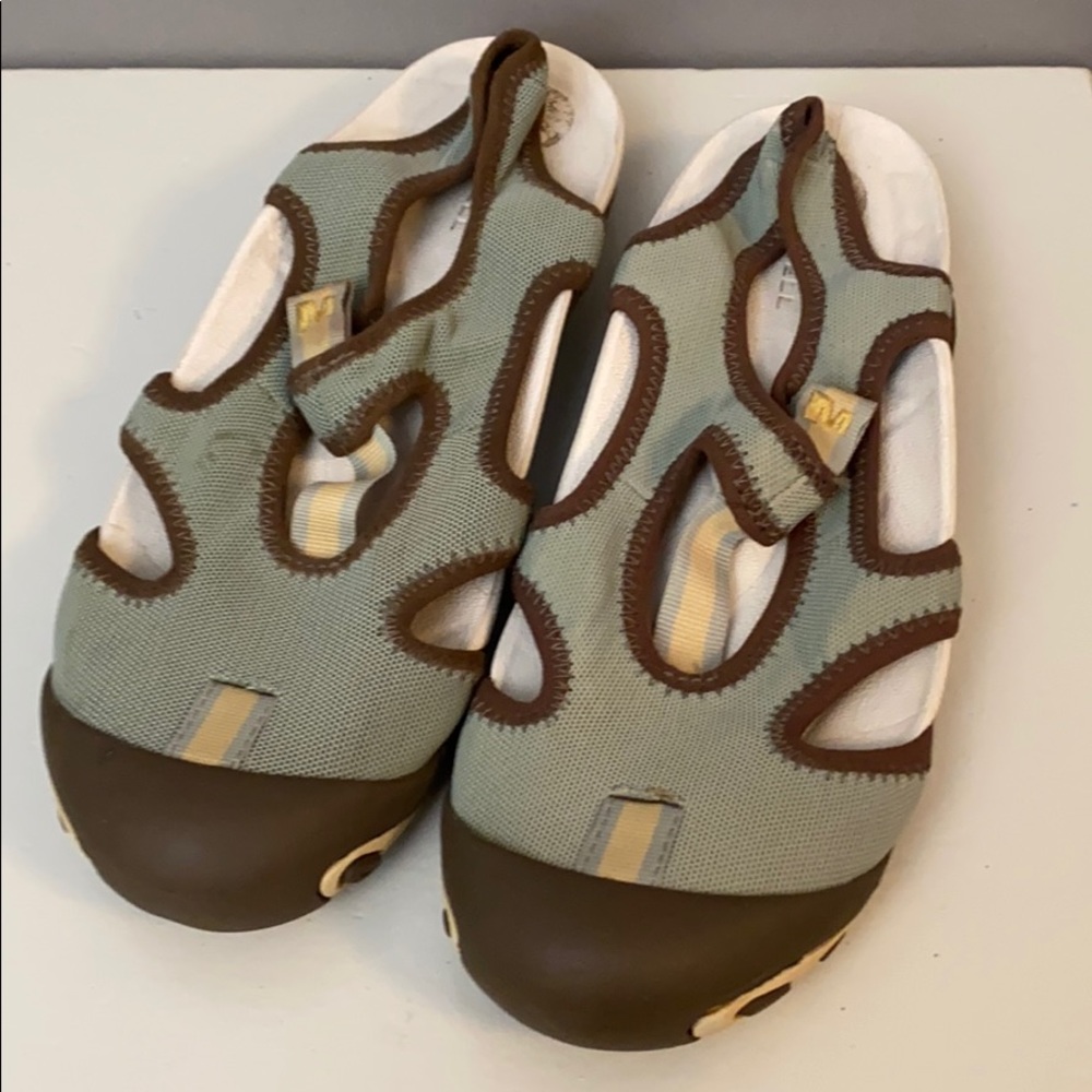 Merell Water Shoes 6.5